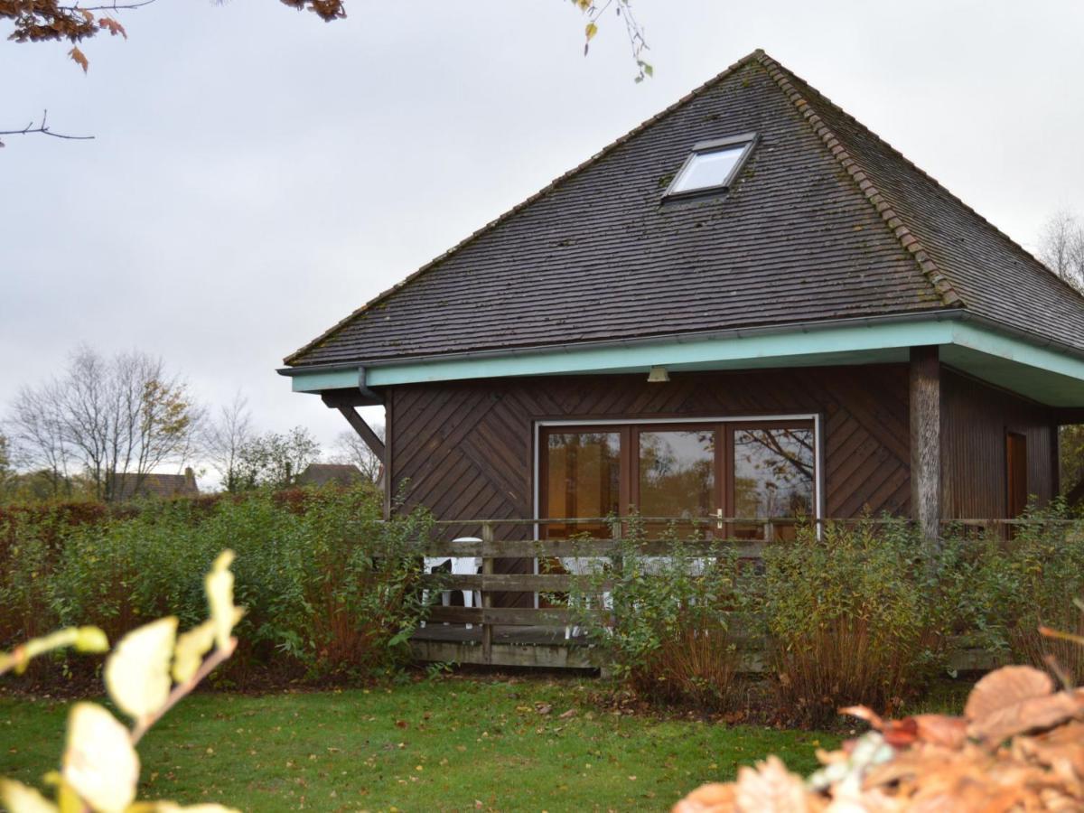 Chalet En Pleine Nature A Orsennes Avec Etang A Proximite, Ideal Pour 6 Personnes Et Animaux Admis - Fr-1-591-170 Luaran gambar